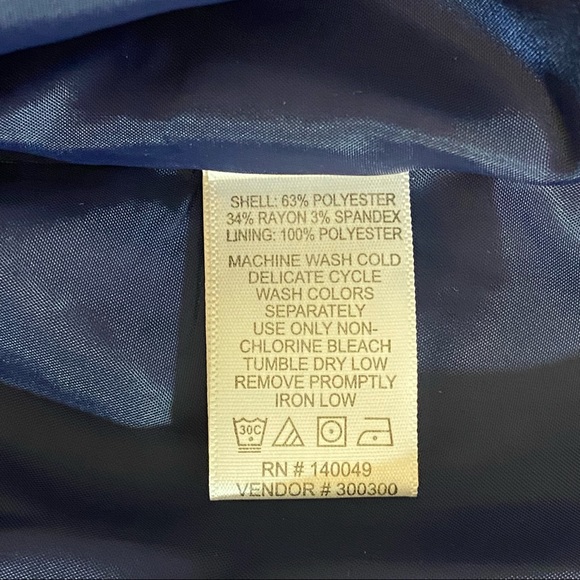 NWOT Chadwick’s of Boston Womens Jacket Size 10 Royal Blue Button Closure - Picture 7 of 9